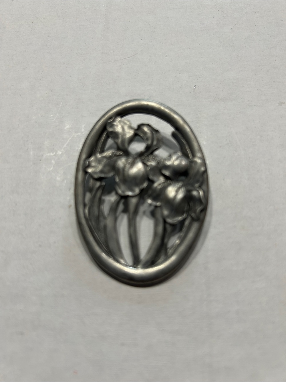 Vintage 1987 Seagull Pewter Canada Iris Flowers Brooch